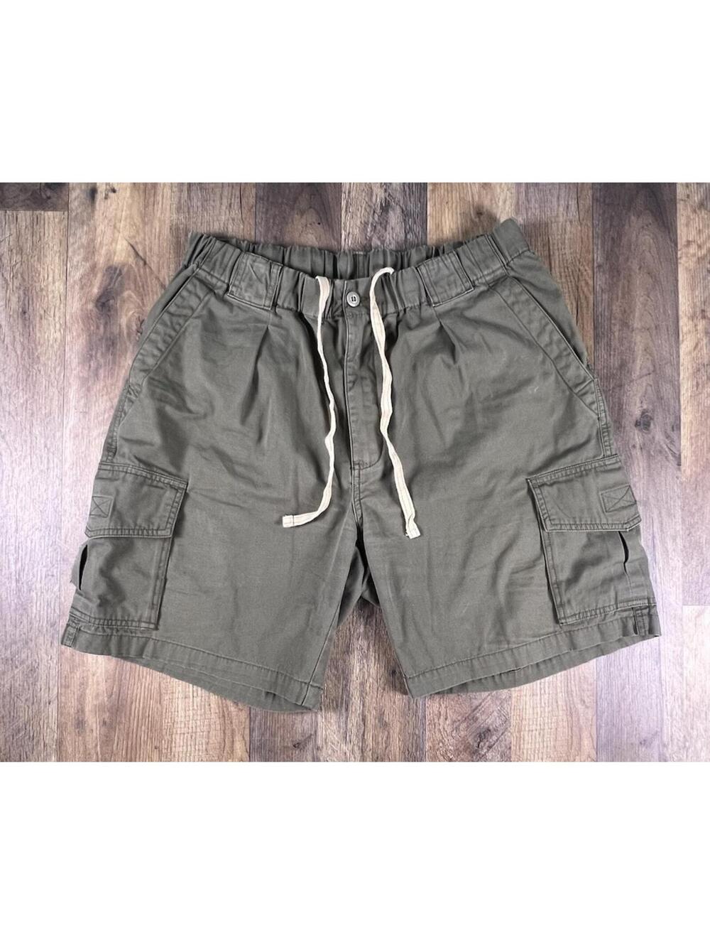 Tommy Bahama Shorts Survivor Green Relax Cargo Pleated Elastic Waist Pocket M 8"